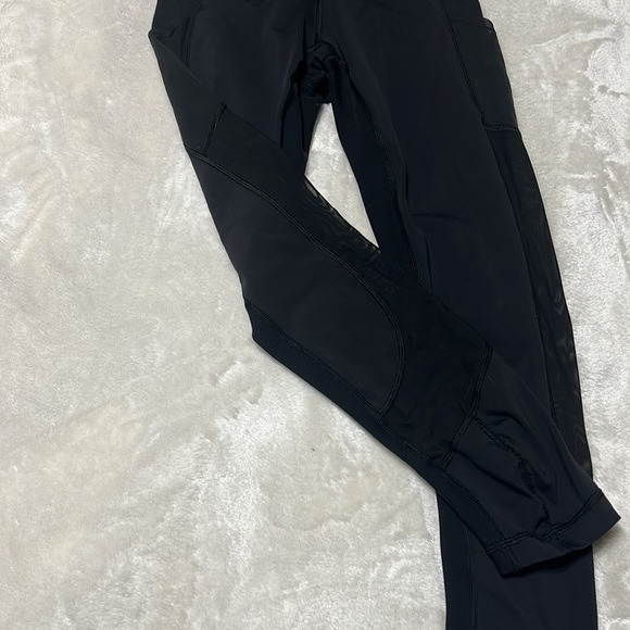Lululemon Seek The Heat Crop Black size 4 - Picture 7 of 14
